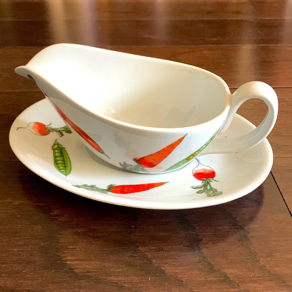 Cordon Bleu Vegetable Print Gravy Boat and Saucer